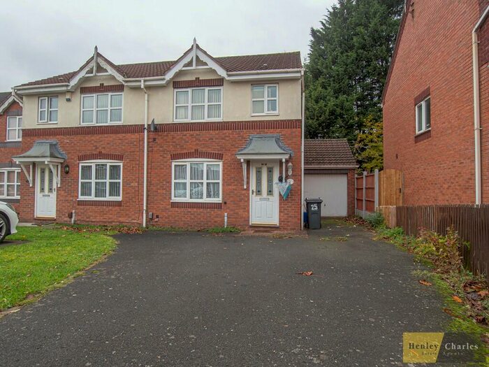 3 Bedroom Semi-Detached House To Rent In Throstles Close, Great Barr, Birmingham, B43