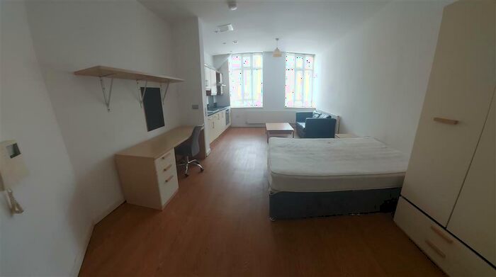 Studio To Rent In The Kingsway, Swansea, SA1