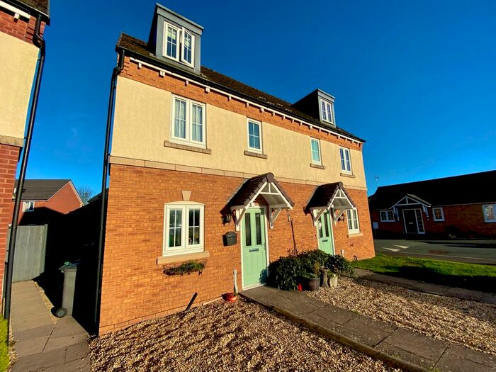 4 Bedroom Semi-Detached House For Sale In Lawford Gardens, Gobowen, Oswestry SY11
