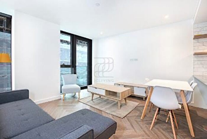 1 Bedroom Flat To Rent In Gauging Square, London, E1W
