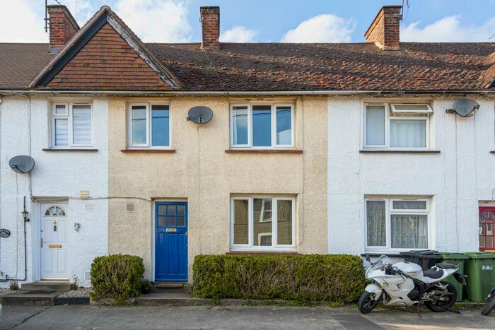 2 Bedroom Terraced House To Rent In High Street, Cuddesd, Oxford, OX44