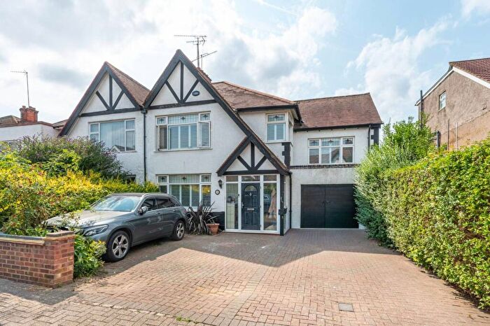 4 Bedroom Semi-Detached House For Sale In Queenscourt, Wembley, HA9
