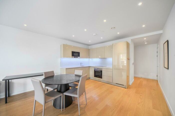 2 Bedroom Flat For Sale In Elephant Park, Sayer Street, Elephant And Castle, London, SE17