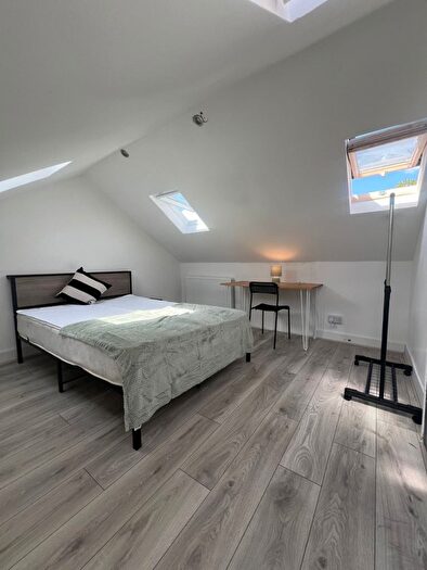 5 Bedroom Terraced House To Rent In Morley Road, London, E15