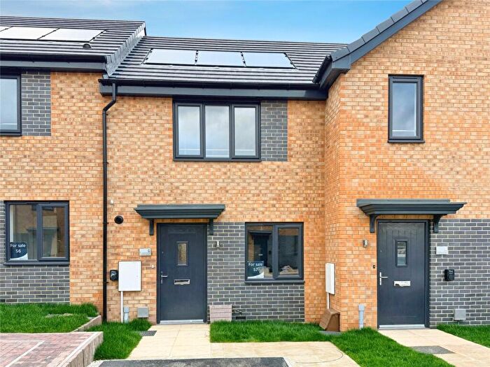 2 Bedroom Terraced House For Sale In Tundra Close, Doncaster, South Yorkshire, DN4