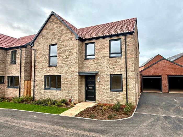 4 Bedroom Detached House To Rent In Doyle Road, Yate, Bristol, BS37