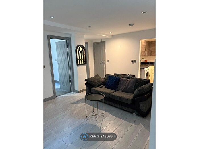 2 Bedroom Flat To Rent In Nelson Street, Southend-On-Sea, SS1