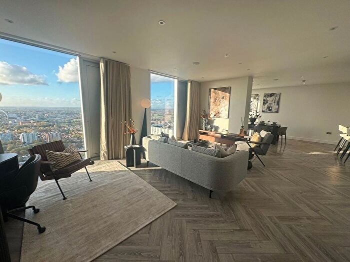 3 Bedroom Flat To Rent In Cortland At Colliers Yard, Bankside Boulevard Salford, Greater Manchester, M3