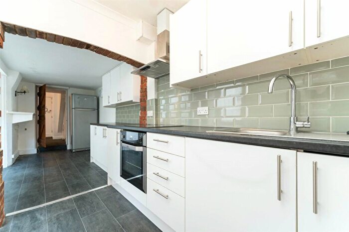 5 Bedroom Maisonette To Rent In Egremont Place, Brighton, East Sussex, BN2