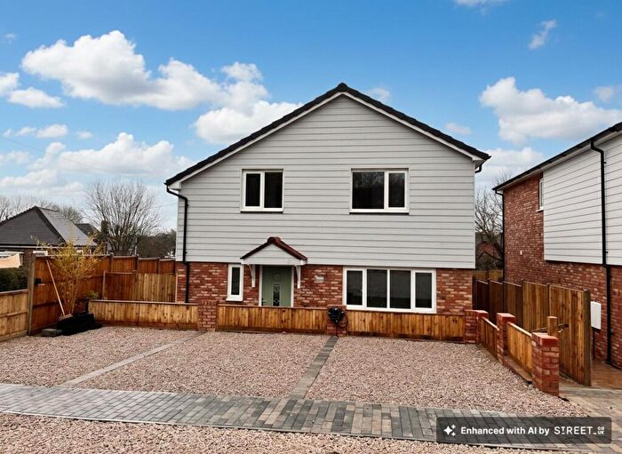 4 Bedroom Detached House For Sale In Kilnwood Lane, South Chailey, BN8