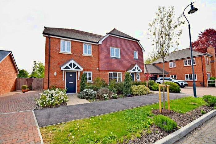 2 Bedroom Semi-Detached House To Rent In Priors Orchard, Southbourne, Emsworth, PO10