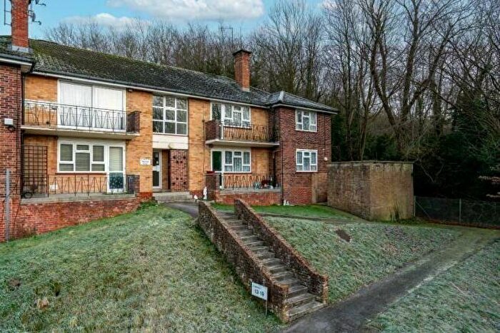 3 Bedroom Apartment To Rent In Clement Close, Purley, CR8