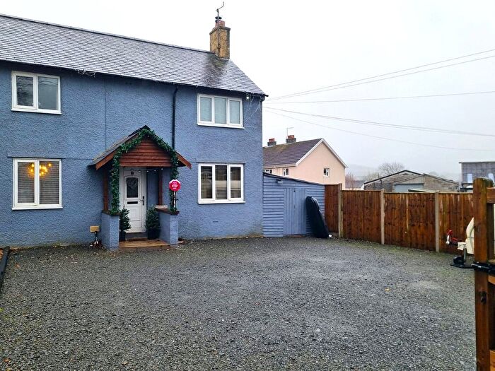 3 Bedroom Semi Detached House For Sale In Heol Y Bannau, Pontrhydfendigaid, Ystrad Meurig, Ceredigion, SY25