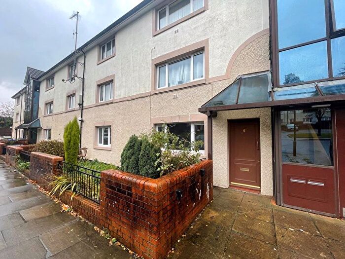 2 Bedroom Flat For Sale In Juniper Court, Huncoat, Accrington, BB5