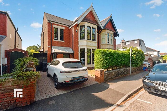 4 Bedroom Semi Detached House For Sale In Velindre Road, Whitchurch, CF14
