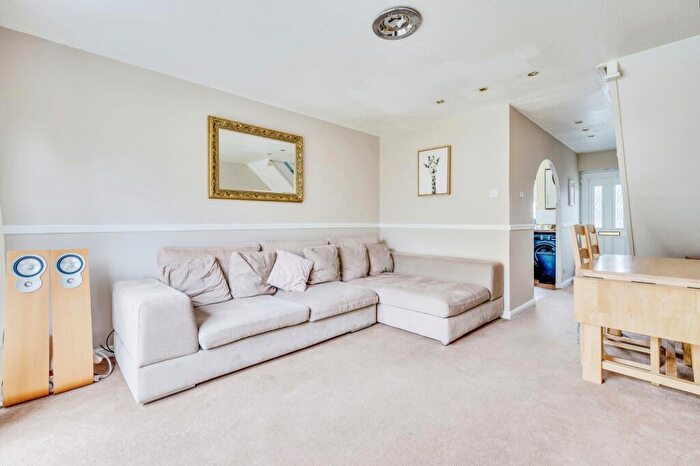 2 Bedroom Terraced House For Sale In Kirkstall Close, Plymouth, Devon, PL2