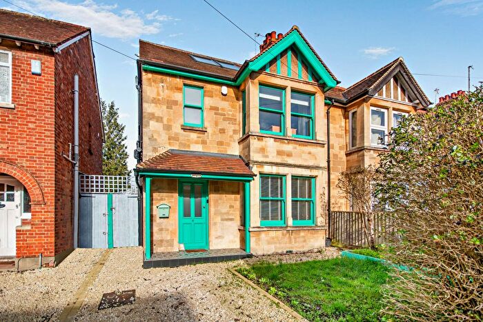 4 Bedroom Semi Detached House For Sale In Glanville Road, Oxford, OX4