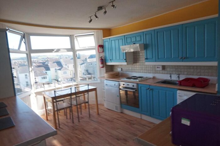 3 Bedroom Flat To Rent In Salisbury Road, Plymouth, PL4