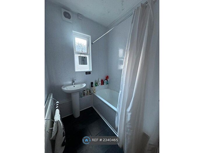 6 Bedroom Terraced House To Rent In Bernard Street, Uplands, Swansea, SA2