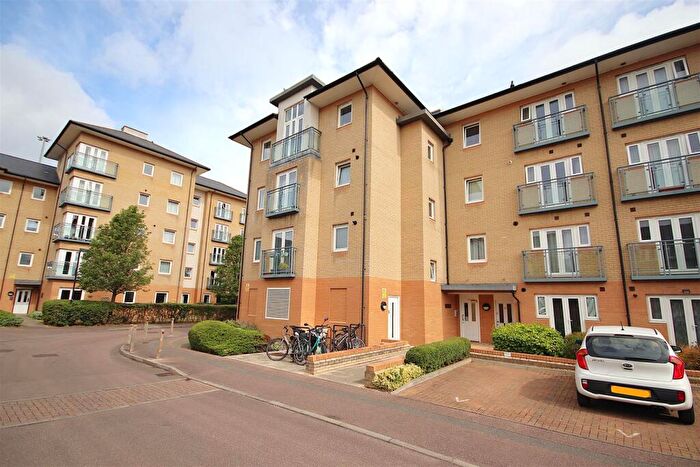2 Bedroom Apartment To Rent In Hampden Gardens, Cambridge, CB1