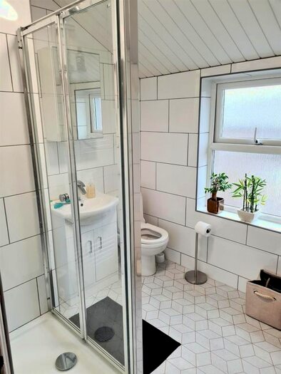 5 Bedroom Property To Rent In St. Oswald Street, LA1