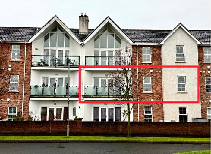 3 Bedroom 1st Floor Apartments For Sale In Waterfoot Park, Derry, BT47