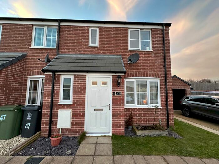 3 Bedroom Property To Rent In Whitby Road, Ormesby, Great Yarmouth, NR29