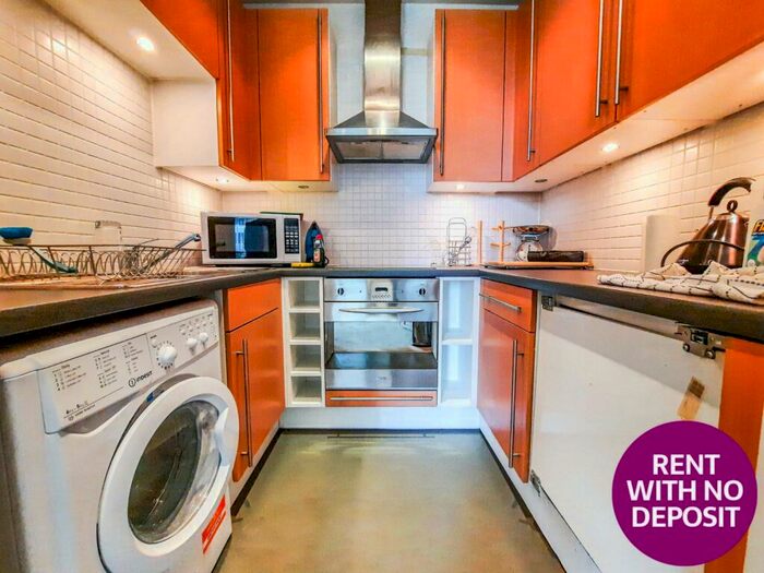 1 Bedroom Flat To Rent In Timber Wharf, Worsley Street, Castlefield, Manchester, M15