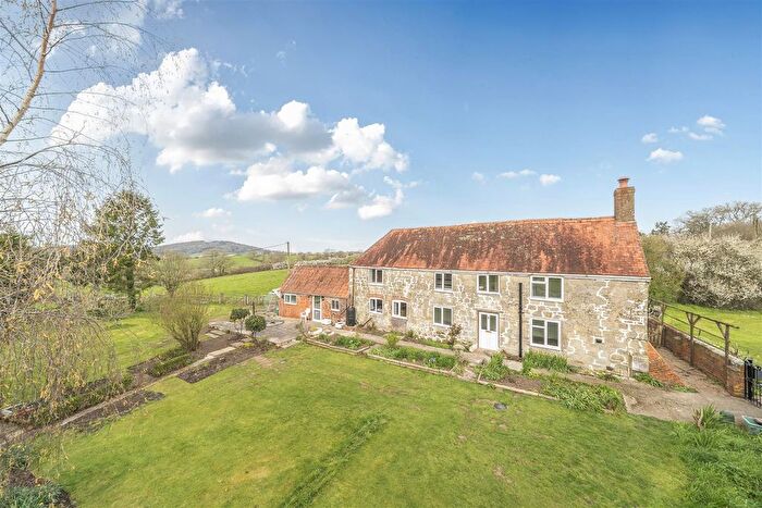 3 Bedroom Detached House To Rent In Guys Marsh, Shaftesbury, SP7