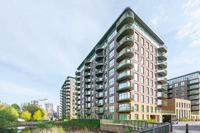 3 Bedroom Flat For Sale In Astell Road, Kidbrooke, SE3