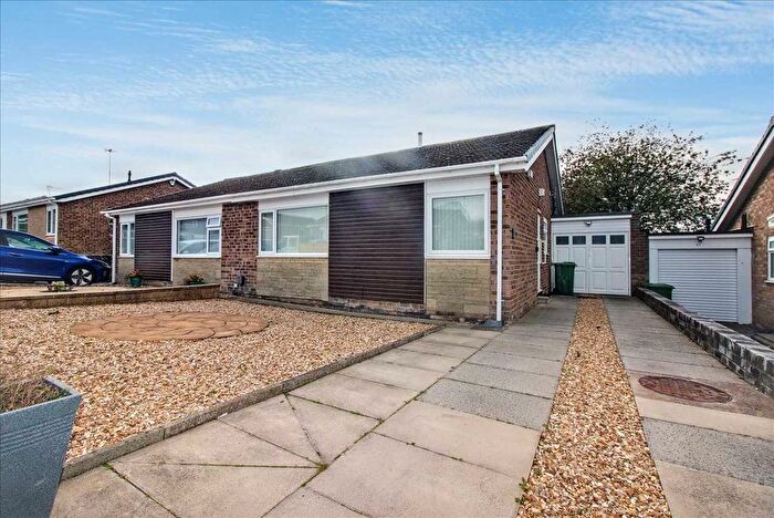 2 Bedroom Bungalow To Rent In Hareside, Whitelea Glade, Cramlington, NE23