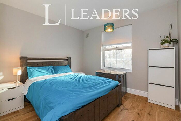 2 Bedroom Apartment To Rent In Malden Court, West Barnes Lane, KT3