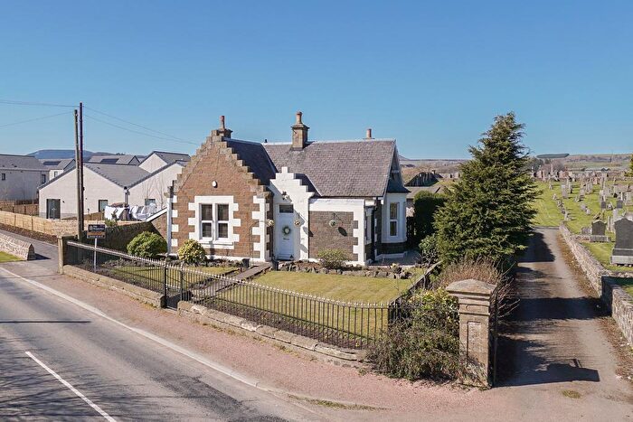 3 Bedroom Cottage For Sale In Kinross Road, Leslie, KY6