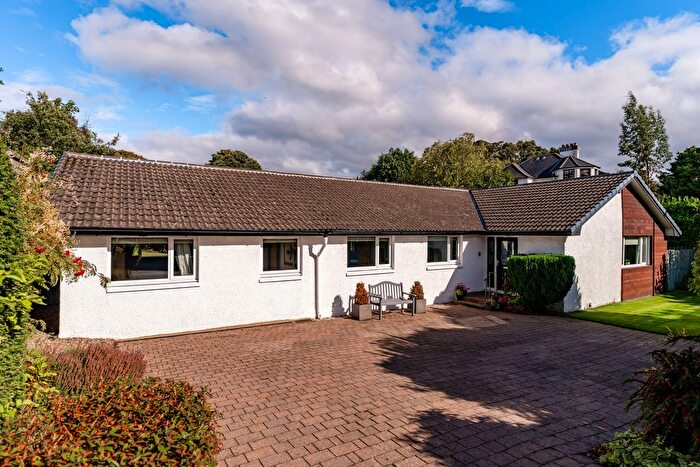 4 Bedroom Detached Bungalow For Sale In Pentland Terrace, Braids, Edinburgh, EH10