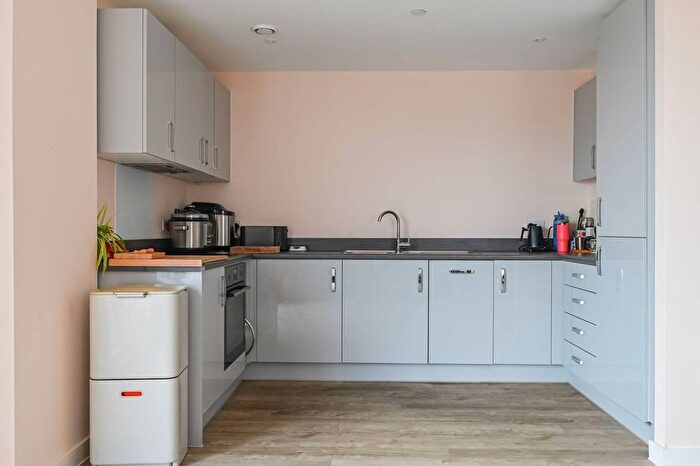 3 Bedroom Flat For Sale In Fernfield Court, Ardisia Mews, Forest Gate, London, E7