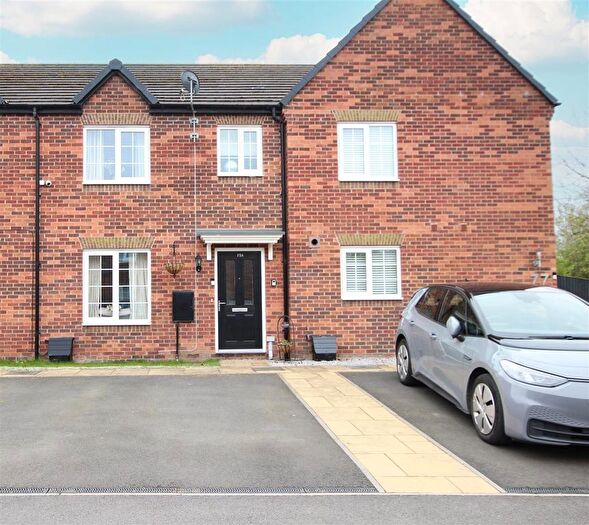 Property For Sale In Heatherfields Crescent, Rossington, Doncaster, DN11