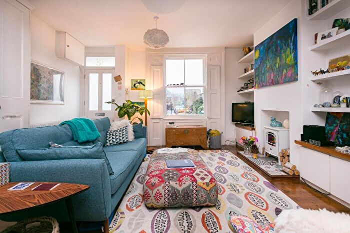 2 Bedroom Terraced House To Rent In Fielding Street, SE17