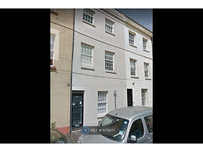 1 Bedroom Flat To Rent In Melbourne Street, Exeter, EX2