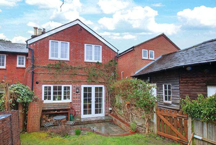 4 Bedroom Terraced House For Sale In Broughton, Stockbridge, SO20