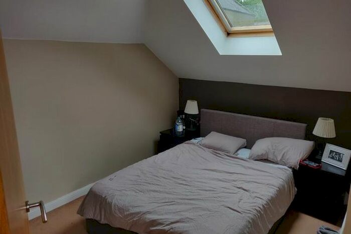 3 Bedroom Property To Rent In Burley Road, Burley, Leeds, LS4