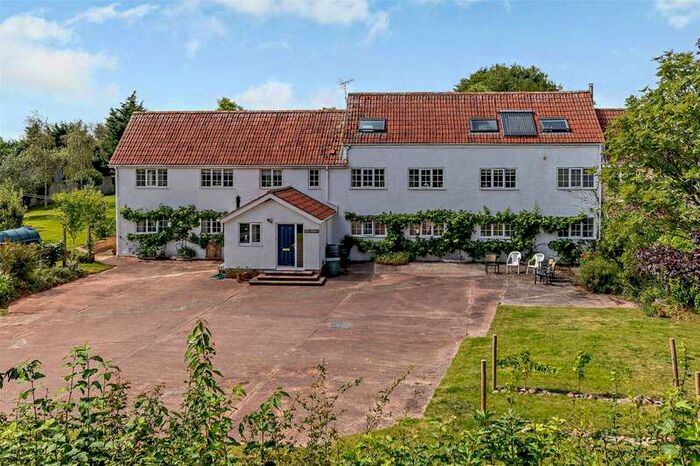 6 Bedroom Semi-Detached House For Sale In Exeter, EX5