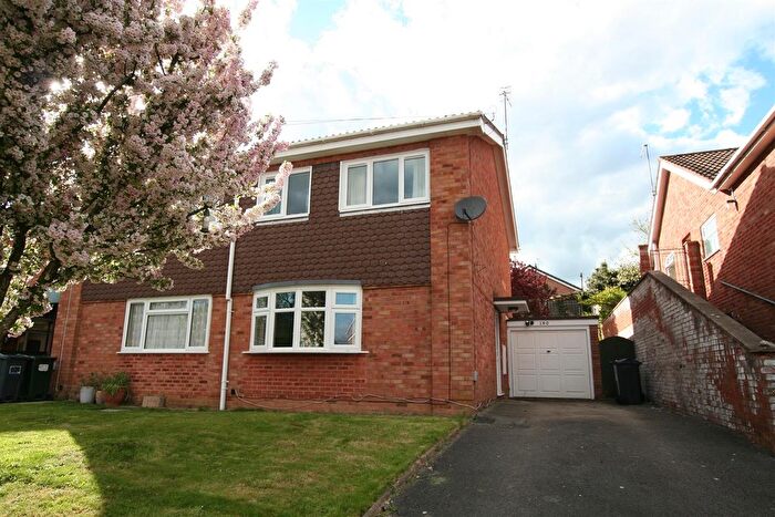 3 Bedroom Property To Rent In Brook Farm Drive, Malvern, WR14