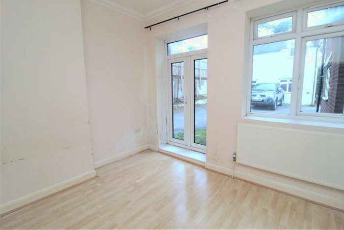 1 Bedroom Apartment To Rent In Nexus House, Charles Street, Hemel Hempstead, Hertfordshire, HP1