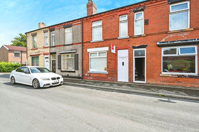 2 Bedroom Terraced House For Sale In Portland Street, Newton-Le-Willows, Merseyside, WA12