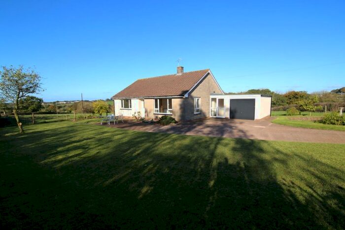 2 Bedroom Bungalow To Rent In Mayside, Pennymoor, Tiverton, EX16