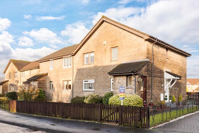 2 Bedroom Flat For Sale In Honeysuckle Lane, Heatherdale Village, Alexandria, Dunbartonshire, G83