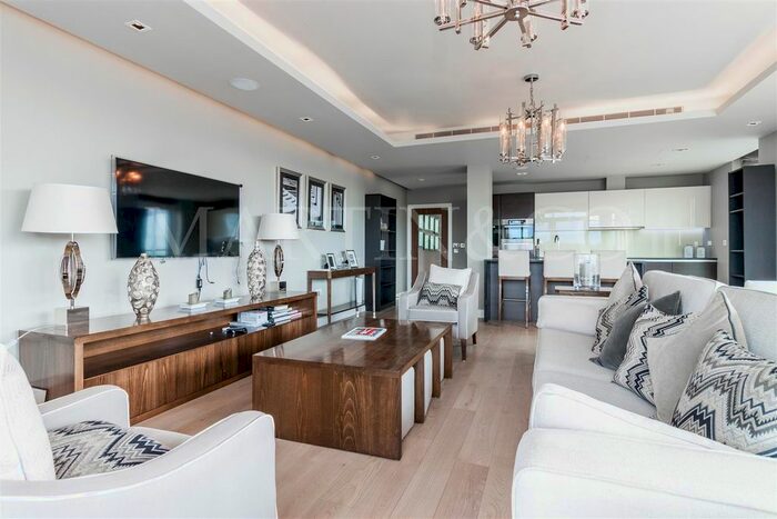 2 Bedroom Flat To Rent In Longfield Avenue, London, W5