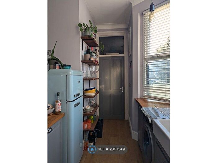 1 Bedroom Flat To Rent In Norwich Road, London, E7