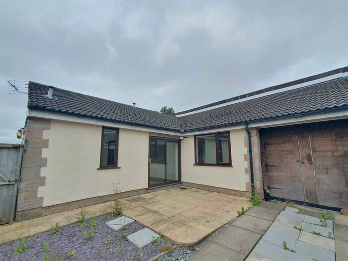 2 Bedroom Semi-Detached Bungalow To Rent In Mayflower Close, Markfield, LE67