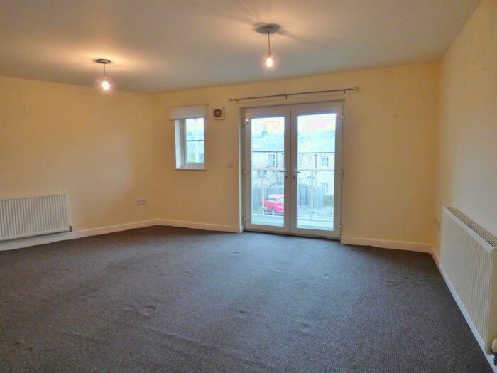 2 Bedroom Apartment To Rent In Olivia View, Sowerby New Road, Halifax, HX6